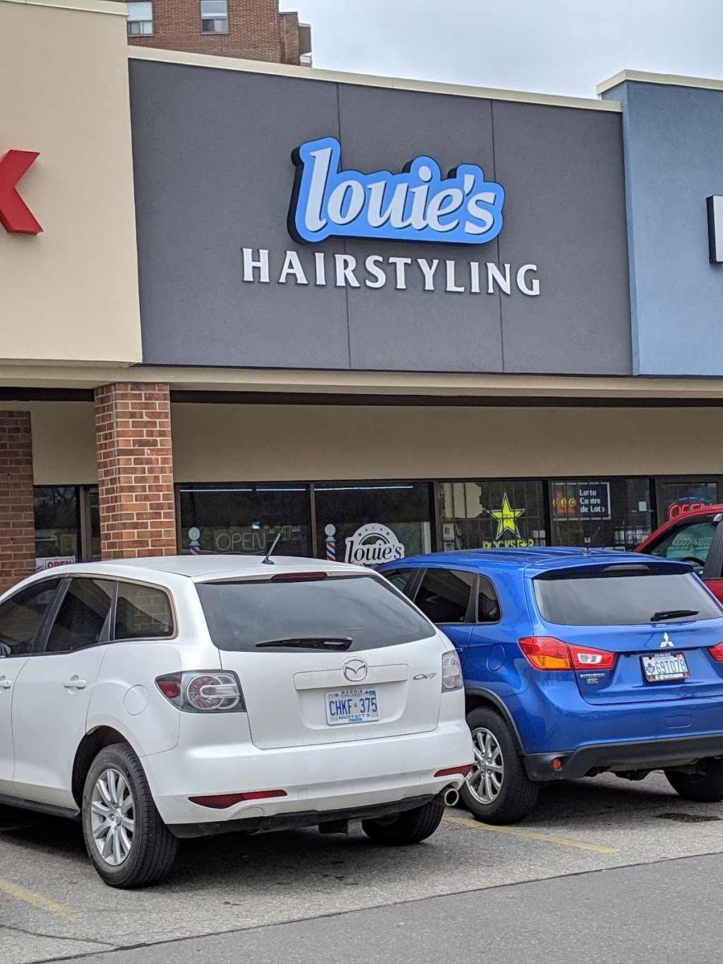 Louies Hairstyling | 1144 Courtland Ave E, Kitchener, ON N2C 2H5, Canada | Phone: (519) 742-9331