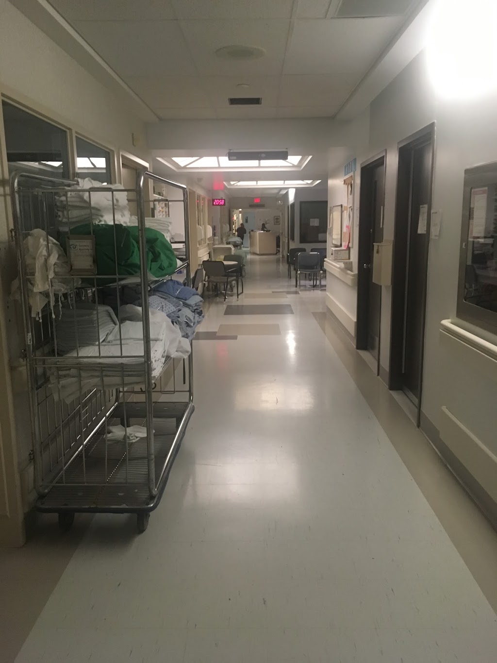 Hôpital de la Cité-de-la-Santé | 1755 Boulevard René-Laennec, Laval, QC H7M 3L9, Canada | Phone: (450) 668-1010