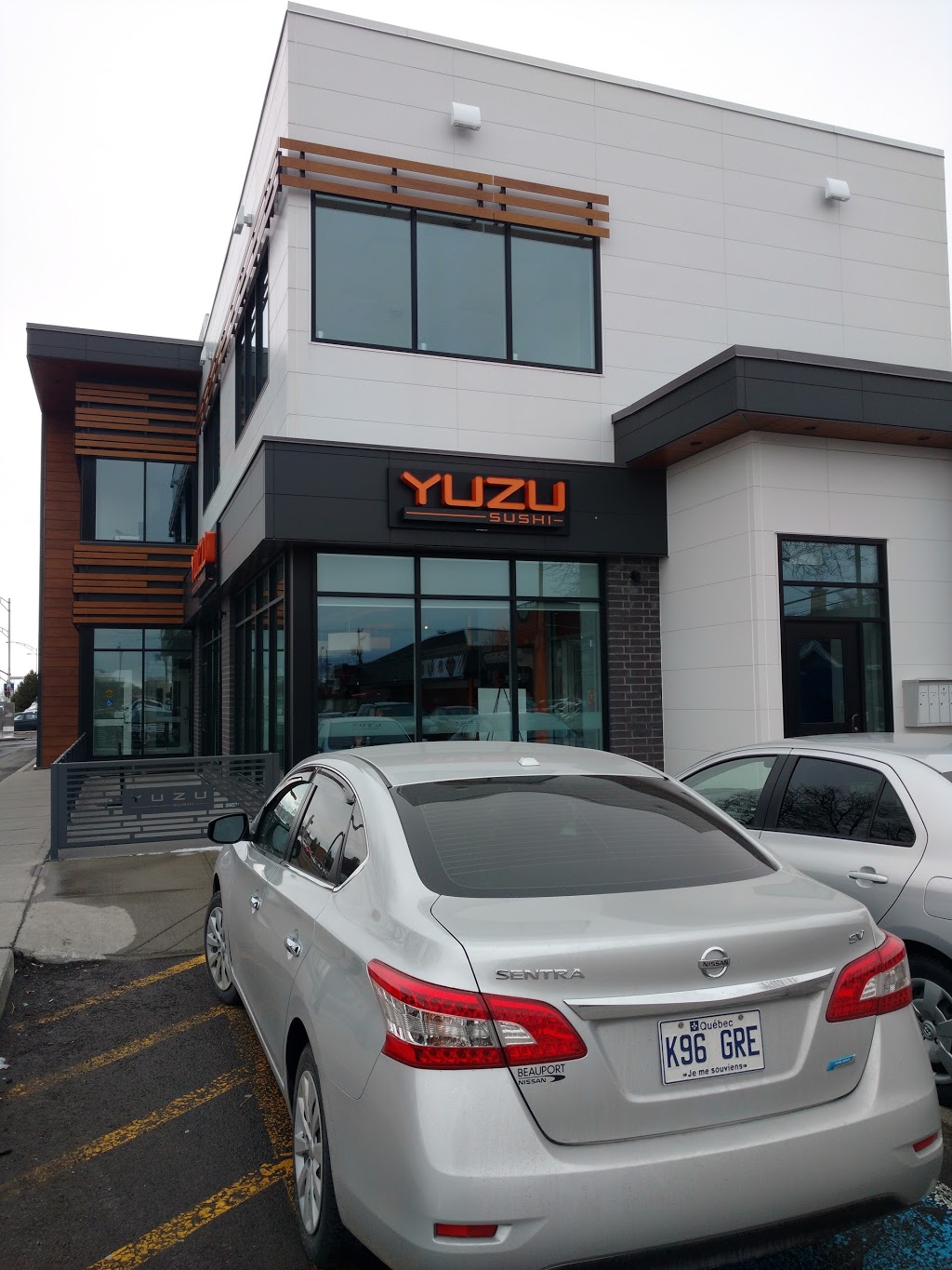 Yuzu sushi | 159 41e Rue O #101, Québec, QC G1H 0C1, Canada | Phone: (418) 626-1999