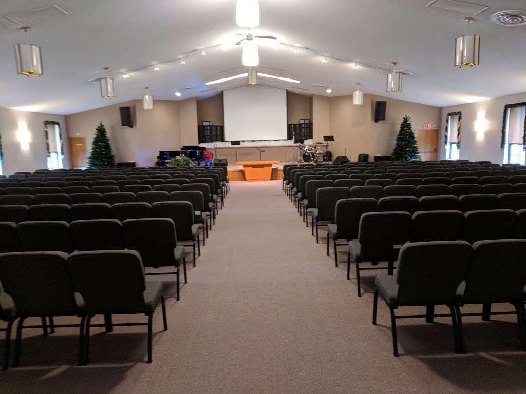 Calvary Pentecostal Church | 125 Victoria Ave N, Lindsay, ON K9V 4G9, Canada | Phone: (705) 324-4681