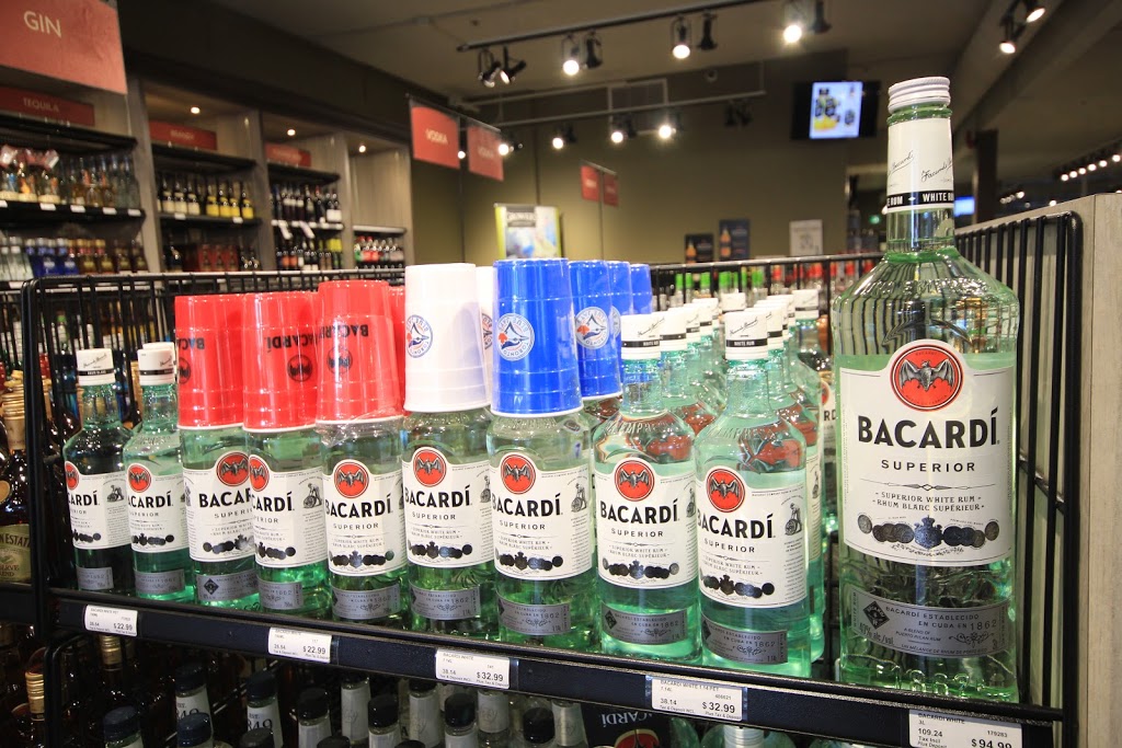 The Landing Liquor Store | 120-2000 N Island Hwy, Nanaimo, BC V9S 5W3, Canada | Phone: (250) 585-2597