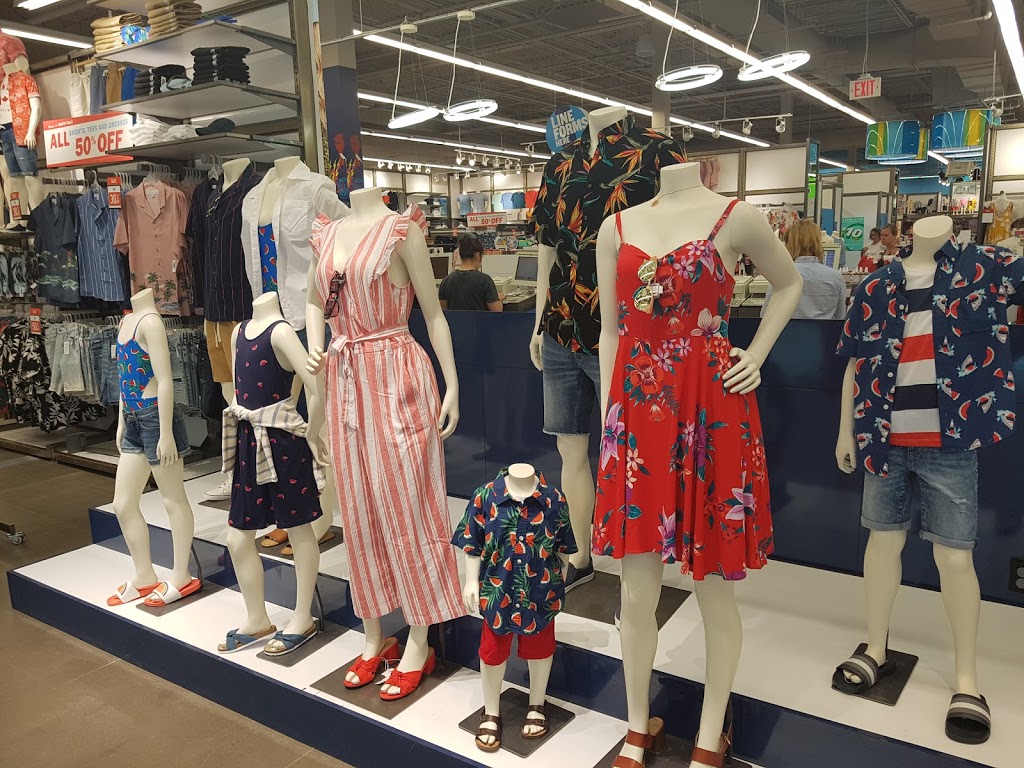 Old Navy | 17600 Yonge St, Newmarket, ON L3Y 4Z1, Canada | Phone: (905) 830-1889
