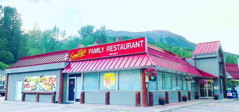 Smittys Family Restaurant | 2001 BC-3, Fernie, BC V0B 1M0, Canada | Phone: (778) 519-5150