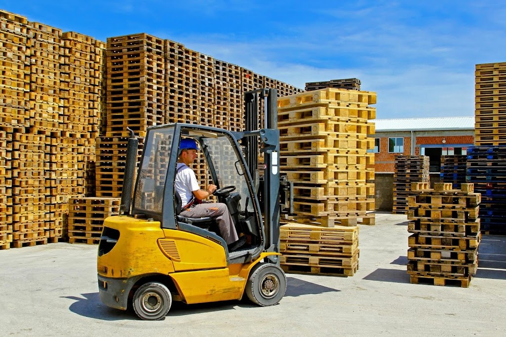 Delta Pallet Inc | 7438 Hume Ave, Delta, BC V4G 1C5, Canada | Phone: (604) 946-7838