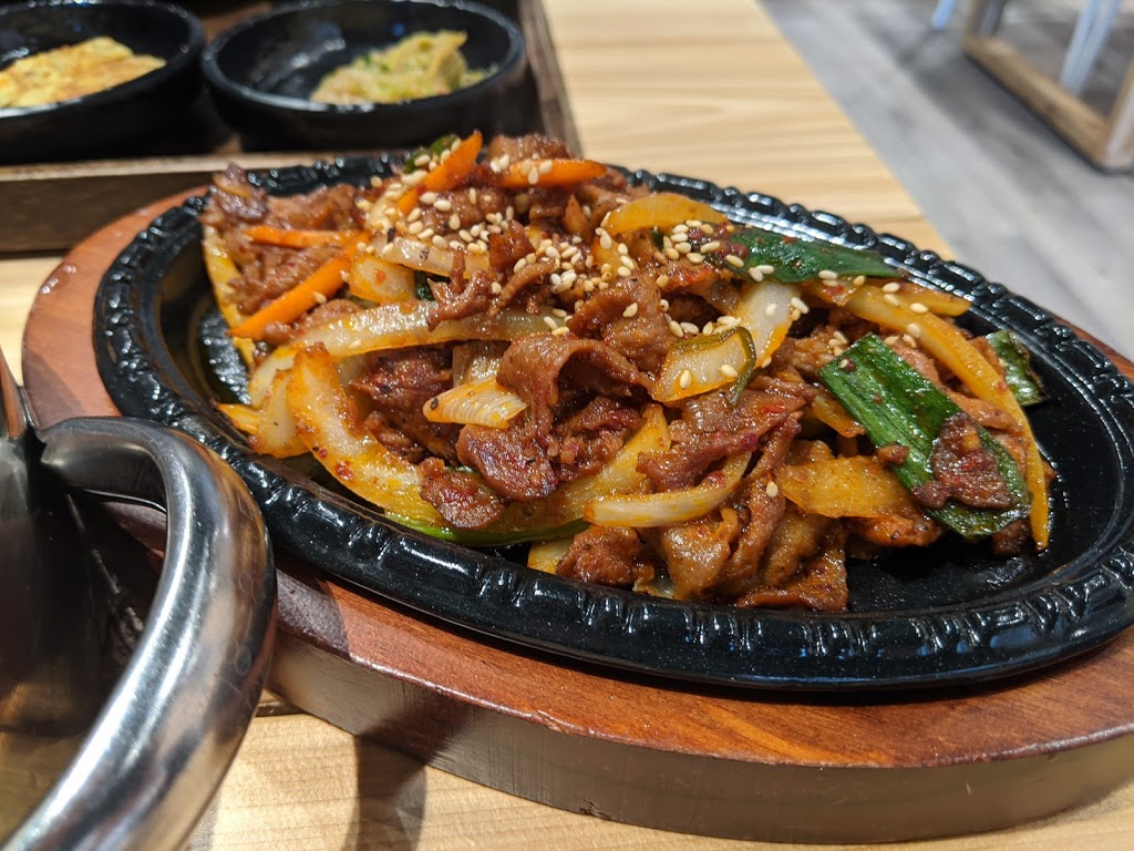 Jin Myungdong Korean Noodles (진 명동 칼국수) | 230 Commerce Valley Dr E unit 9, Thornhill, ON L3T 7Y3, Canada | Phone: (905) 764-5922