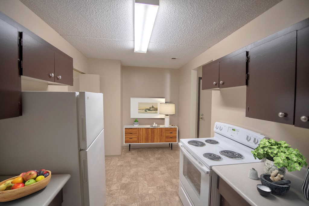 Shelard Manor Apartments | 200 Adsum Dr, Winnipeg, MB R2P 0W7, Canada | Phone: (204) 633-0716