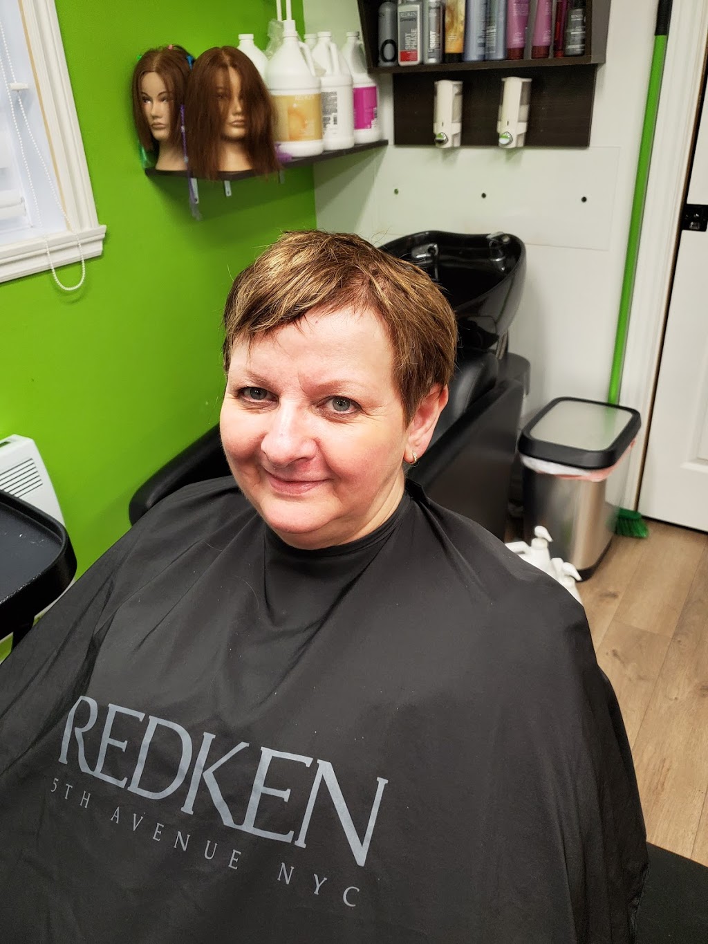 Rebelle coiffure | 421 Avenue de Fatima, Québec, QC G1P 2C9, Canada | Phone: (581) 983-8423