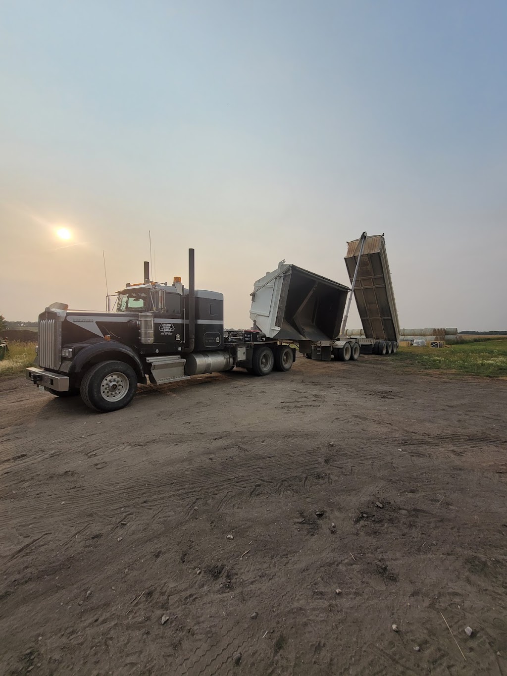 Hard Work n Haul | Box 54, Middle Lake, SK S0K 2X0, Canada | Phone: (306) 231-5007