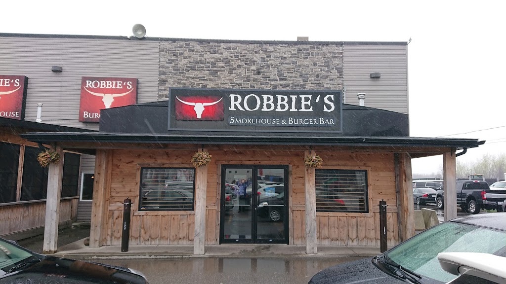 Robbies Smokehouse & Burger Bar | 1569 QC-138, Kahnawake, QC J0L 1B0, Canada | Phone: (450) 632-5050