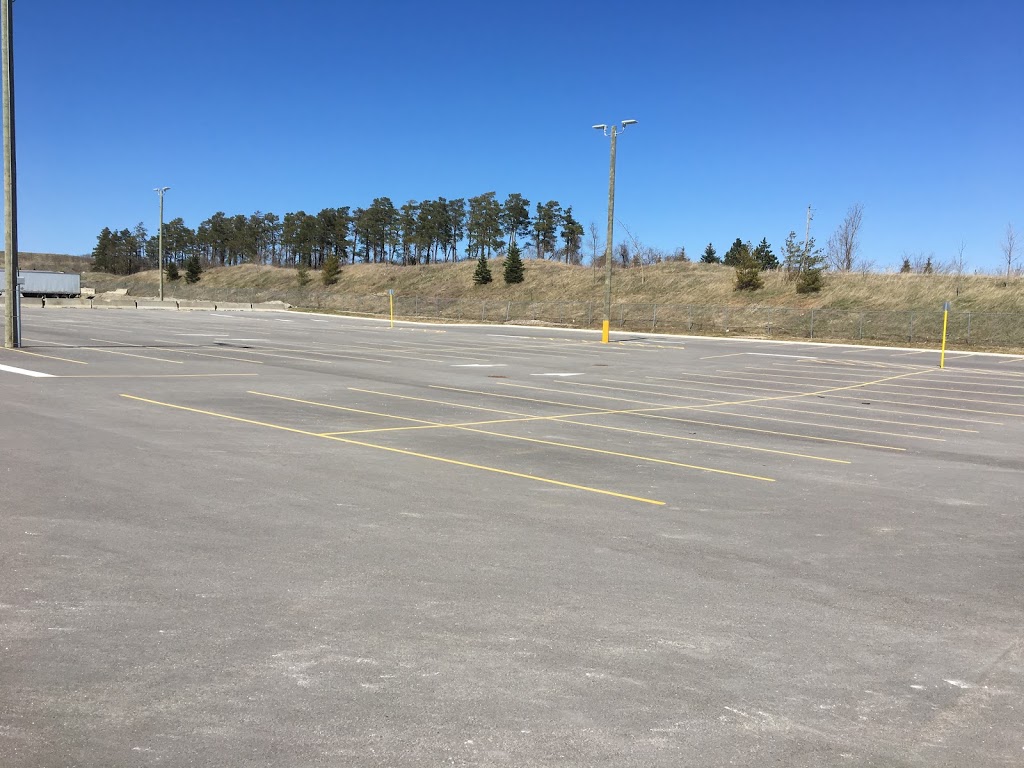 Maple GO - overflow parking | 23 Rodinea Rd, Maple, ON L6A 1R3, Canada