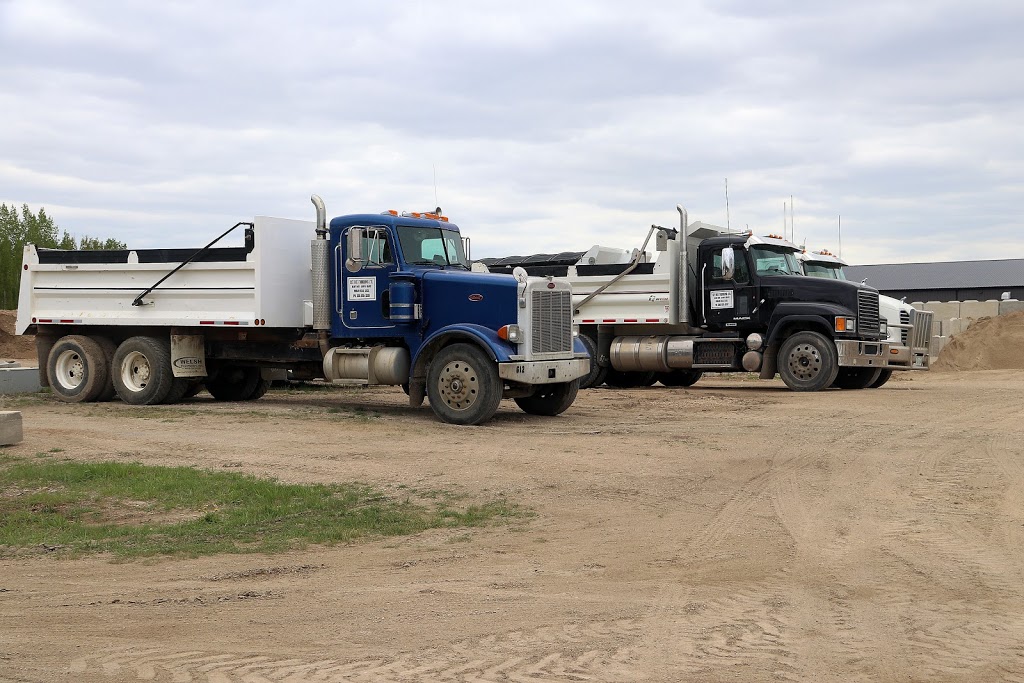 Cee Bee Trucking | 102S Railway Ave, Indian Head, SK S0G 2K0, Canada | Phone: (306) 695-3887