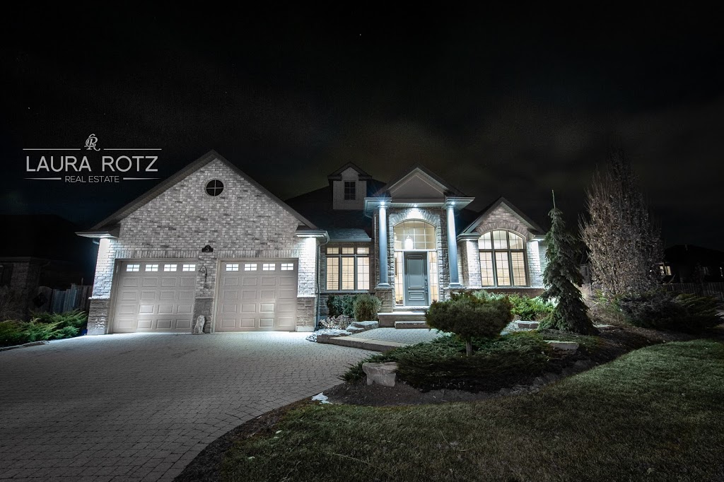 Laura Rotz Real Estate - Royal LePage Niagara | 33 Maywood Ave, St. Catharines, ON L2R 1C5, Canada | Phone: (905) 380-6624