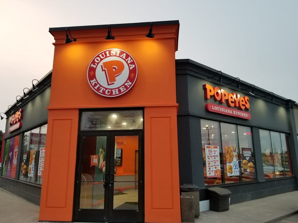 Popeyes Louisiana Kitchen | 1 275, 323 Caradoc St S Unit1, Strathroy, ON N7G 2P3, Canada | Phone: (519) 245-3312