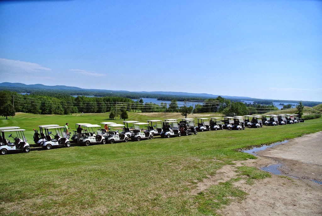 The Petawawa Golf Club | 3 Festubert Blvd, Petawawa, ON K8H 1N3, Canada | Phone: (613) 687-8294