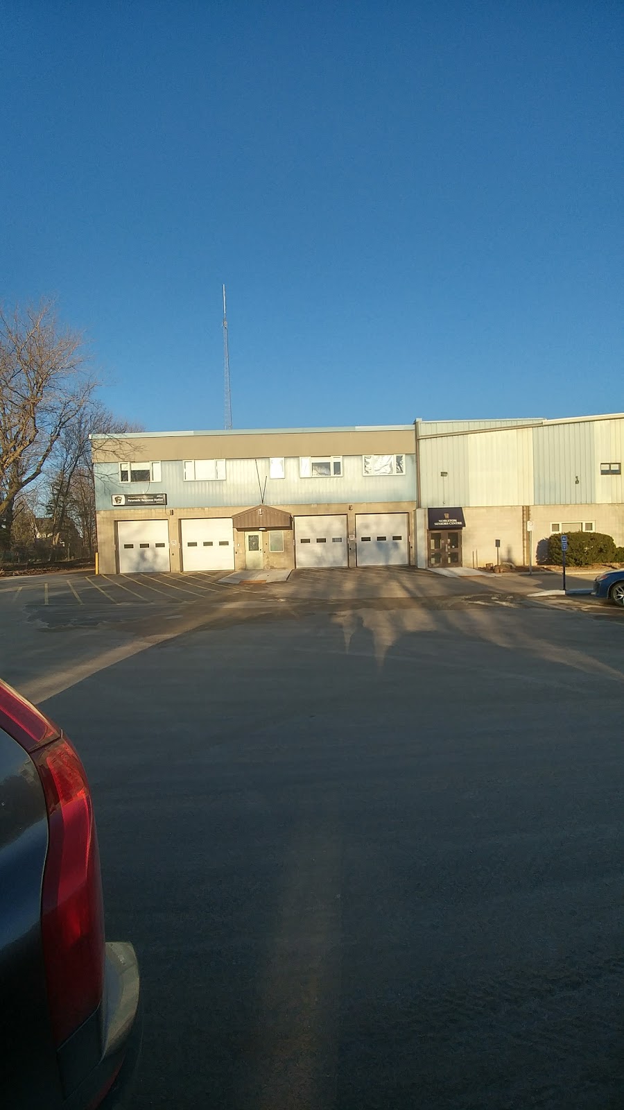 Nobleton - Paramedic Response Station | 1 Old King Rd, Nobleton, ON L0G 1N0, Canada