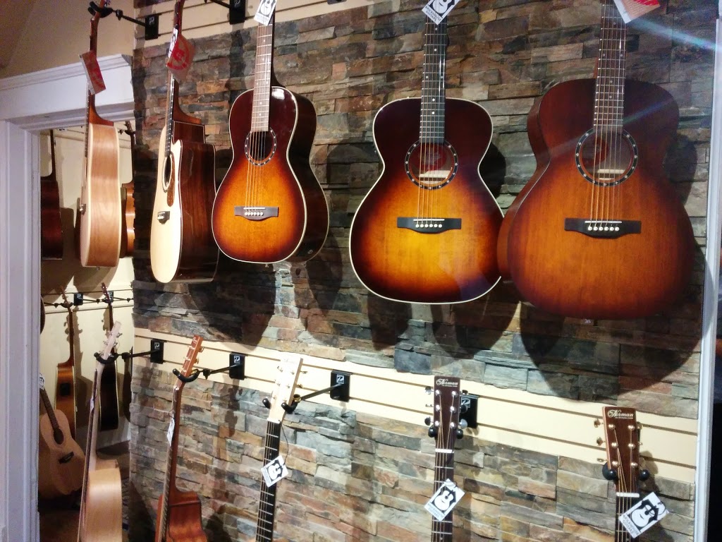 Brickhouse Guitars | 605 Lancaster St W, Kitchener, ON N2K 1M5, Canada | Phone: (226) 600-7853