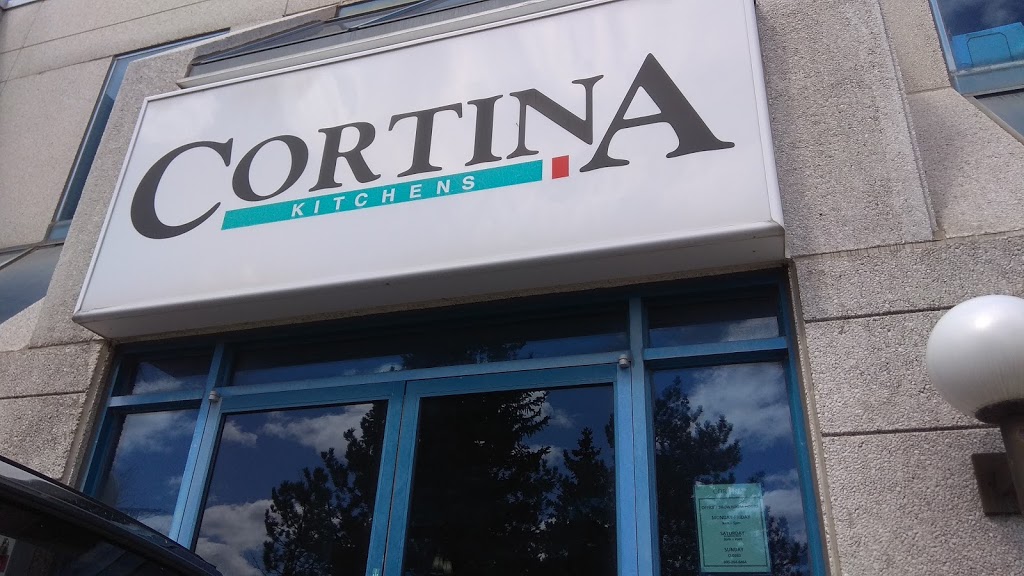 Cortina Kitchens Inc | 70 Regina Rd, Woodbridge, ON L4L 8L6, Canada | Phone: (905) 264-6464