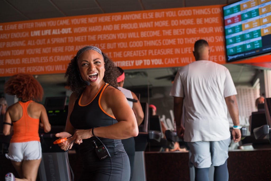 Orangetheory Fitness | 3080 Boulevard de la Gare #350, Vaudreuil-Dorion, QC J7V 0H1, Canada | Phone: (450) 232-2178