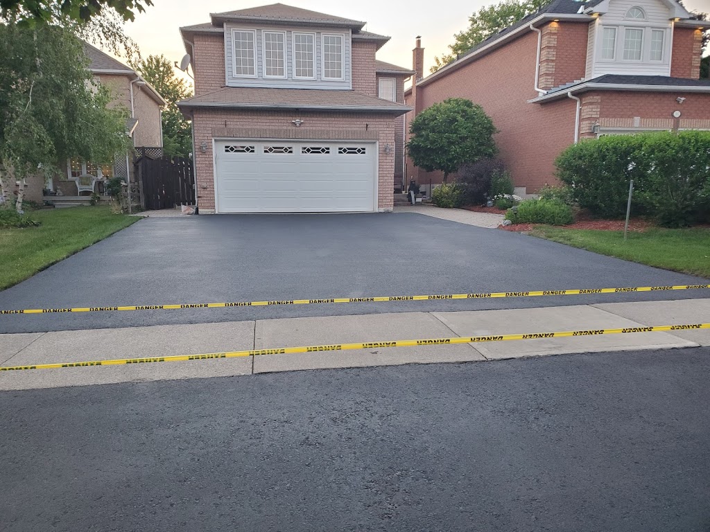 GTA ASPHALT SEALING | 3033 Eighth Line, Oakville, ON L6H 7H5, Canada | Phone: (866) 261-9624