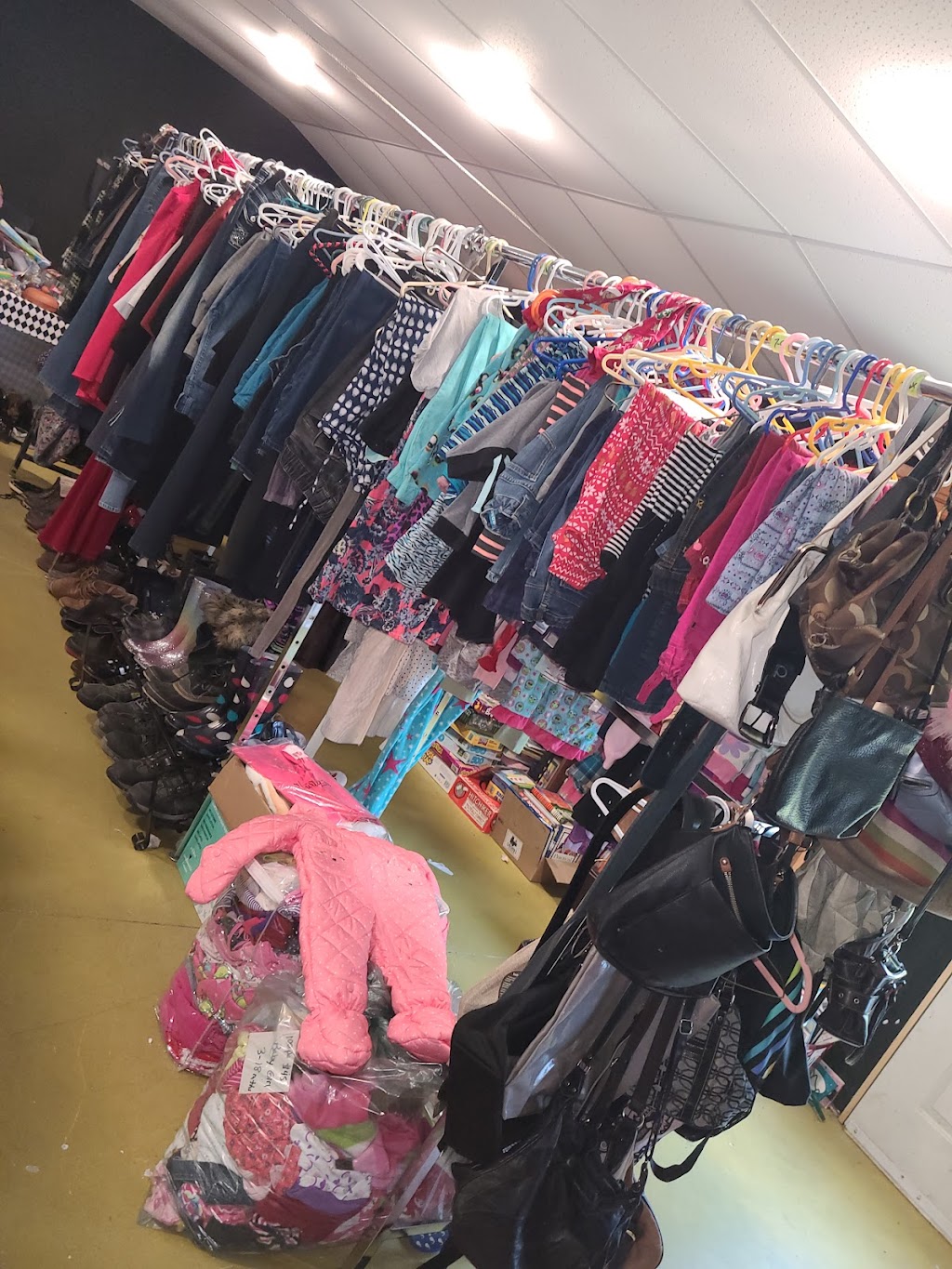 Klassen Family Thrift Shop | 49278 Conservation Line, Aylmer, ON N5H 2R4, Canada | Phone: (519) 719-7319