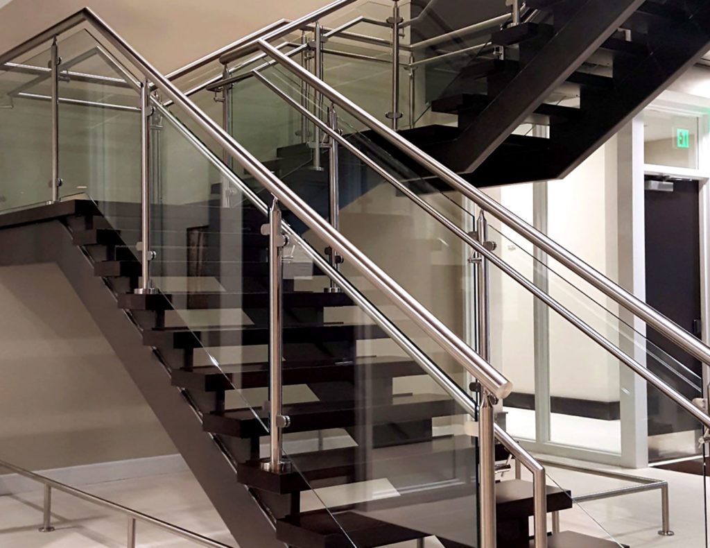 Amir Railing Inc | 14 Essex Ave #25, Thornhill, ON L3T 3Y7, Canada | Phone: (416) 580-7773