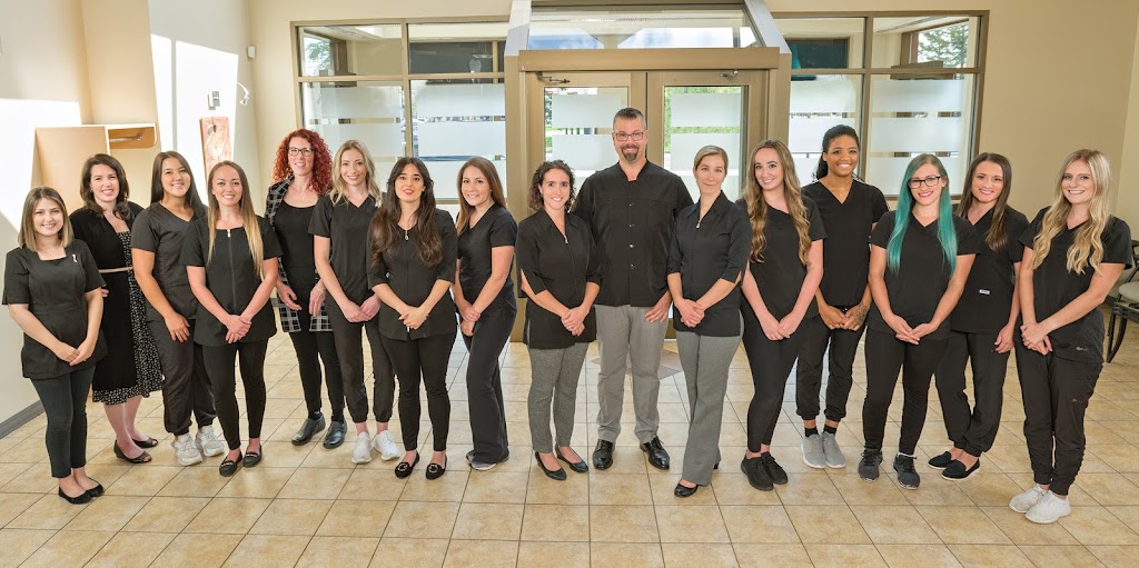 Prisma Dental Clinic Moncton | 330 Elmwood Dr, Moncton, NB E1A 8R5, Canada | Phone: (506) 854-4455