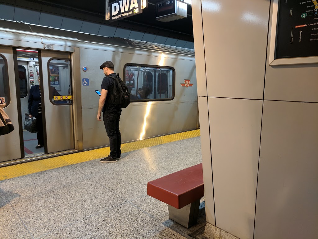 Queens Park Station | Toronto, ON M5S, Canada