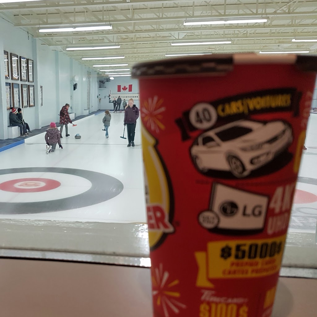 York Curling Club | 220 Muriel St, Newmarket, ON L3Y 3N3, Canada | Phone: (905) 898-2155