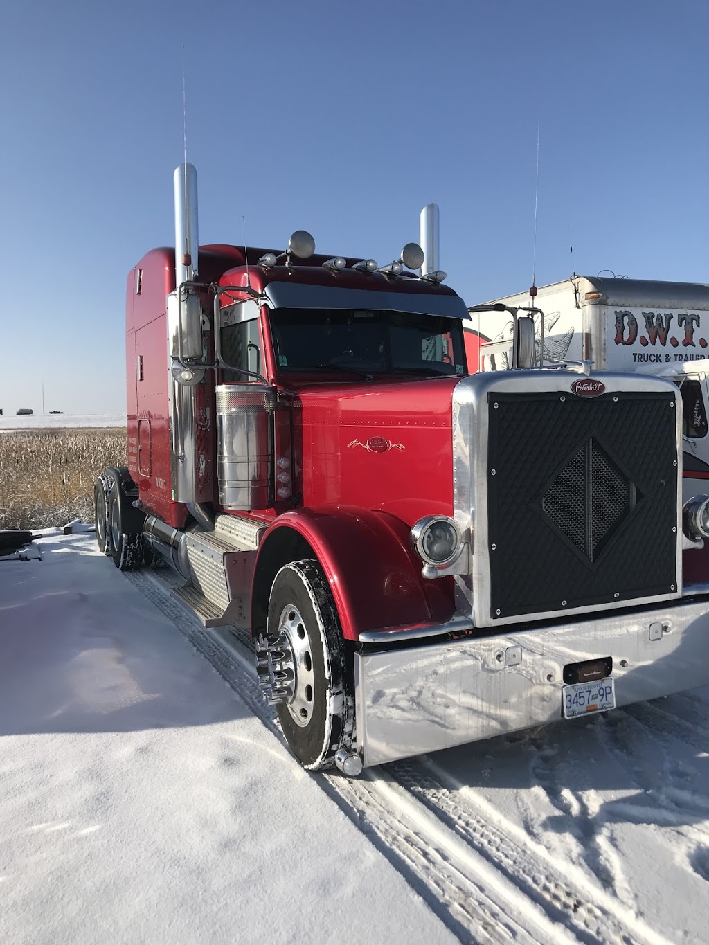 DWT Truck and Trailer Repair | 10768 74 St SE, Calgary, AB T2C 5N6, Canada | Phone: (587) 581-1044