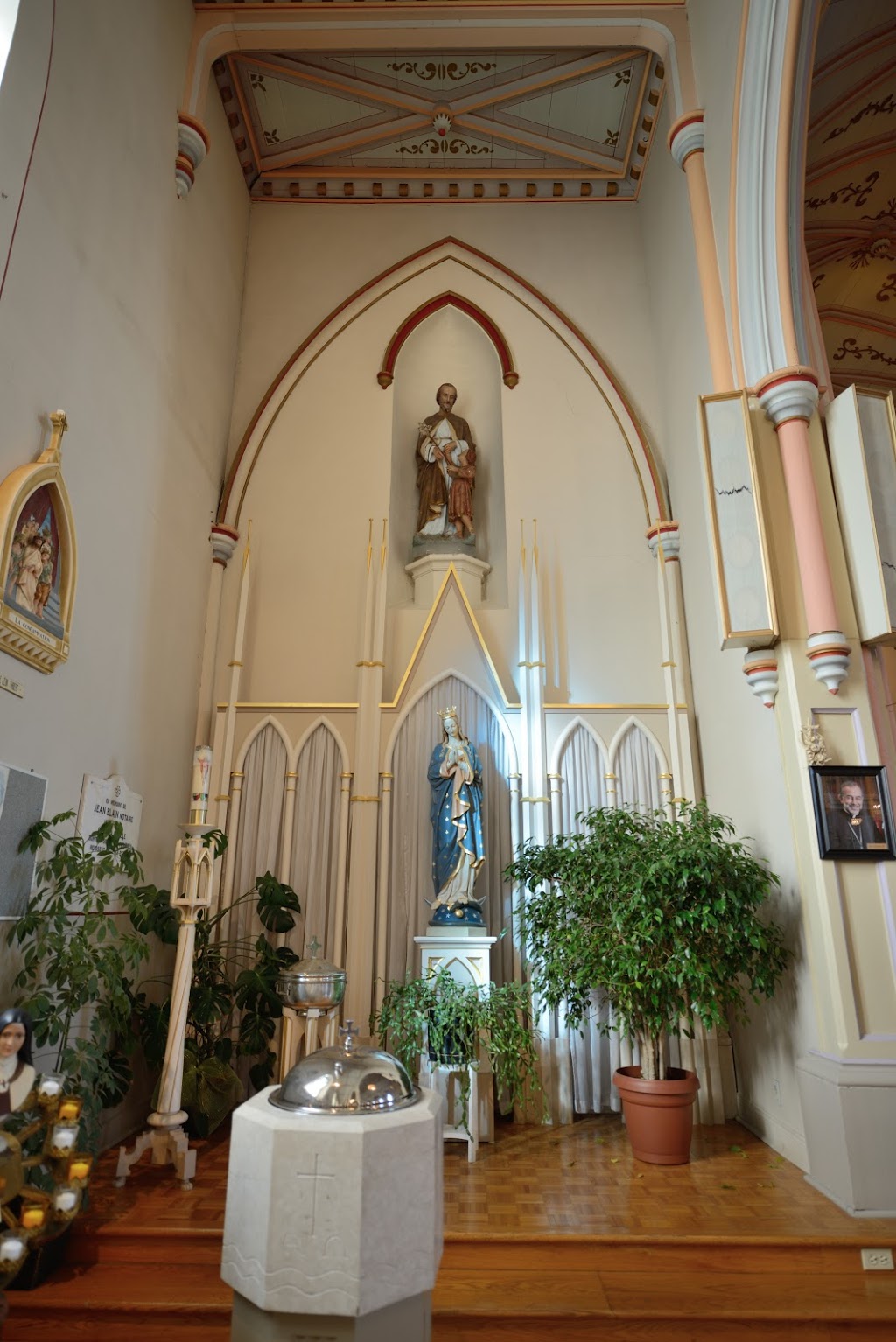 Paroisses Catholiques-Catholic Parishes | 116 Rue Principale, Saint-Édouard, QC J0L 1Y0, Canada | Phone: (450) 454-9861