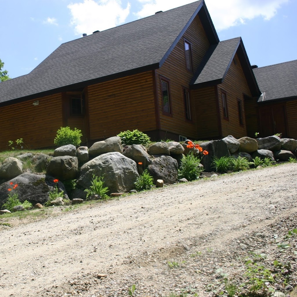 Gîte La Piol | 116 Chemin du Lac de Vennes Sud, Duhamel, QC J0V 1G0, Canada | Phone: (819) 428-2541