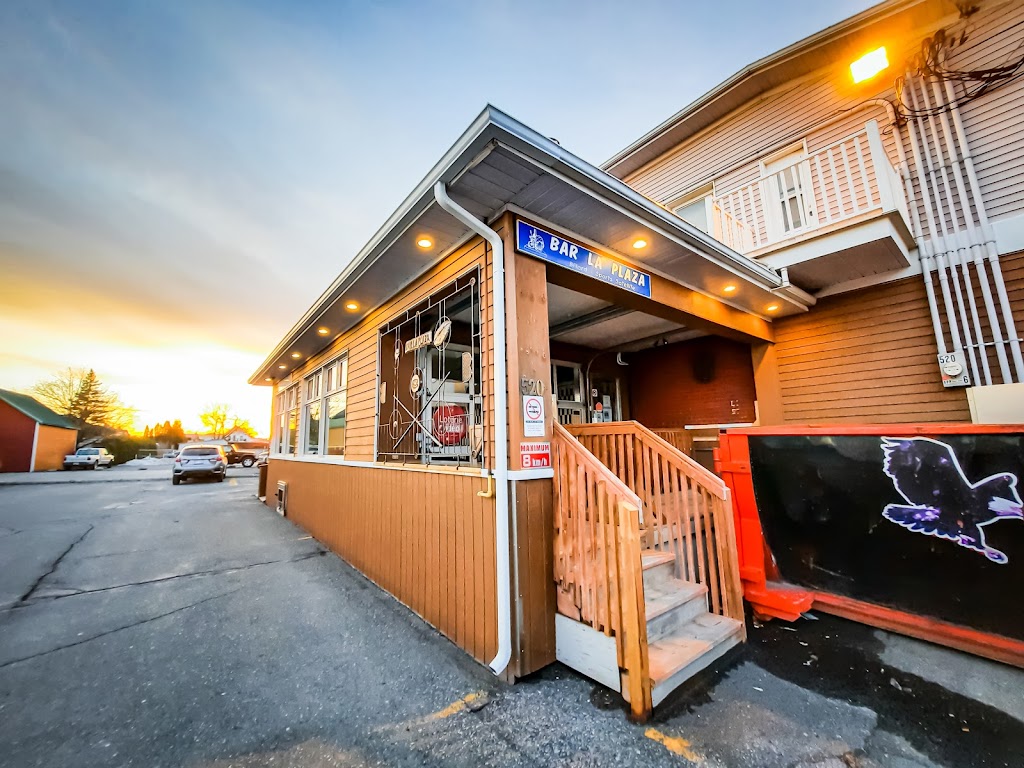 Bar La Plaza | 520 Rue Sainte-Marie, Marieville, QC J3M 1H7, Canada | Phone: (450) 460-7009