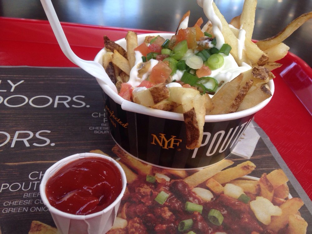 New York Fries - Woodbine Centre | 500 Rexdale Boulevard Unit L011A, Etobicoke, ON M9W 6K5, Canada | Phone: (416) 674-9469