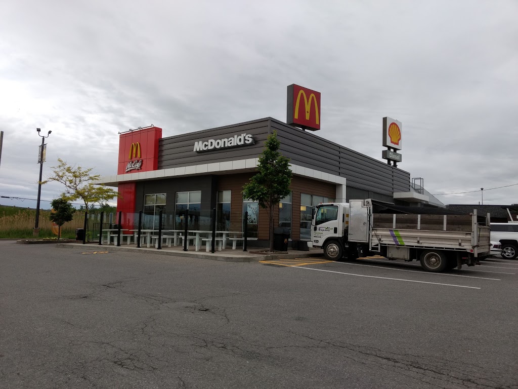 McDonalds | 505 34e Avenue, Saint-Zotique, QC J0P 1Z0, Canada | Phone: (450) 267-4242