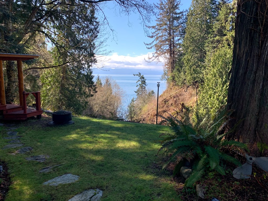 Ocean Wilderness Inn | 9171 W Coast Rd, Shirley, BC V9Z 1G3, Canada | Phone: (250) 646-2116