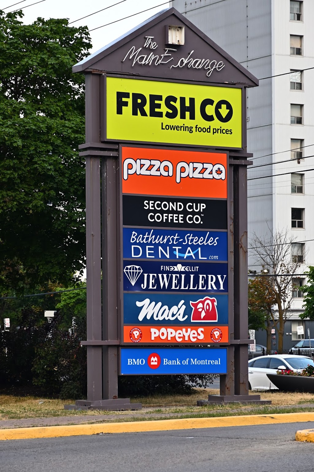 FreshCo Pharmacy 800 Steeles | 800 Steeles Ave W, Thornhill, ON L4J 7L2, Canada | Phone: (905) 669-2614