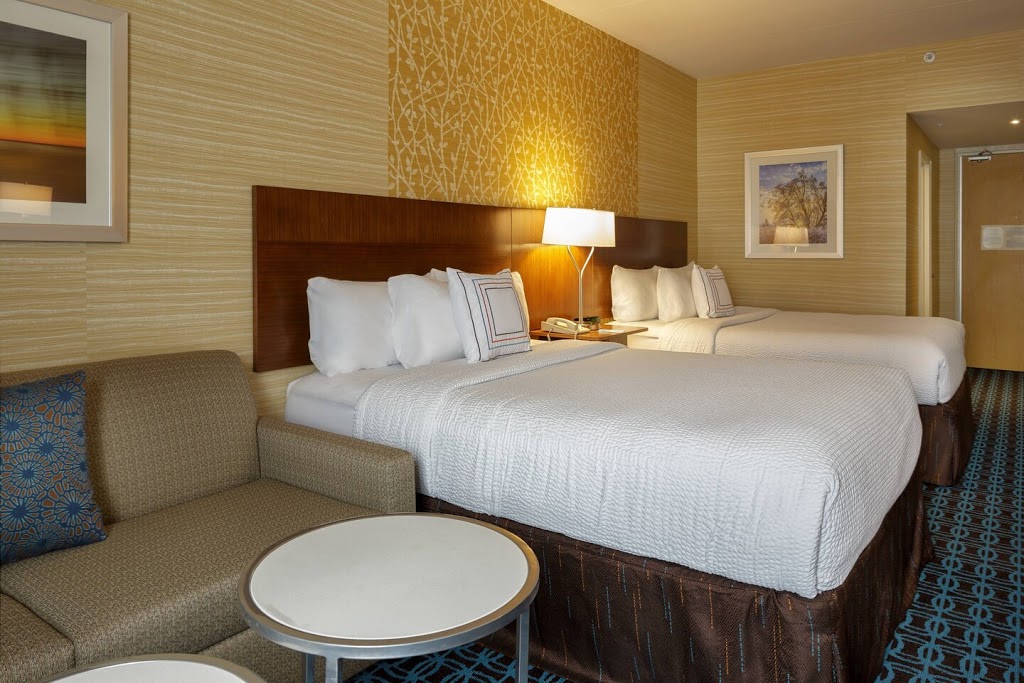 Fairfield Inn & Suites by Marriott Belleville | 407 N Front St, Belleville, ON K8P 3C8, Canada | Phone: (613) 962-9211