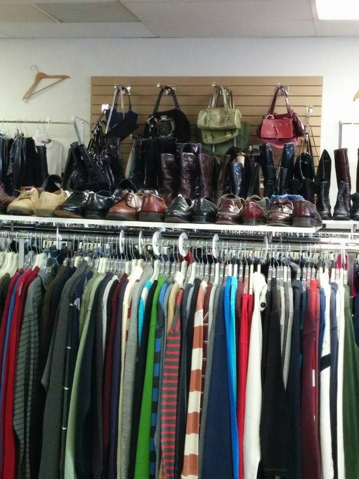 Canadian Clothing Exchange - Stevensville | 2763 Stevensville Rd, Stevensville, ON L0S 1S0, Canada | Phone: (905) 382-0110