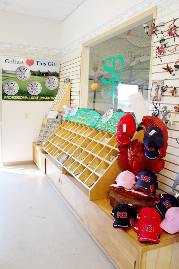 St. Peters Bay Craft Giftware | 15465 Northside Rd, Saint Peters Bay, PE C0A 2A0, Canada | Phone: (902) 367-7900