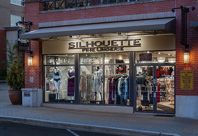 Silhouette Fine Lingerie | 2970 King George Blvd #8, Surrey, BC V4P 0E6, Canada | Phone: (604) 541-1007