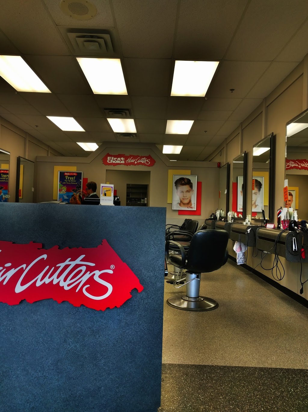 First Choice Haircutters | 4-480 Parkland Dr, Halifax, NS B3S 1P9, Canada | Phone: (902) 445-3601