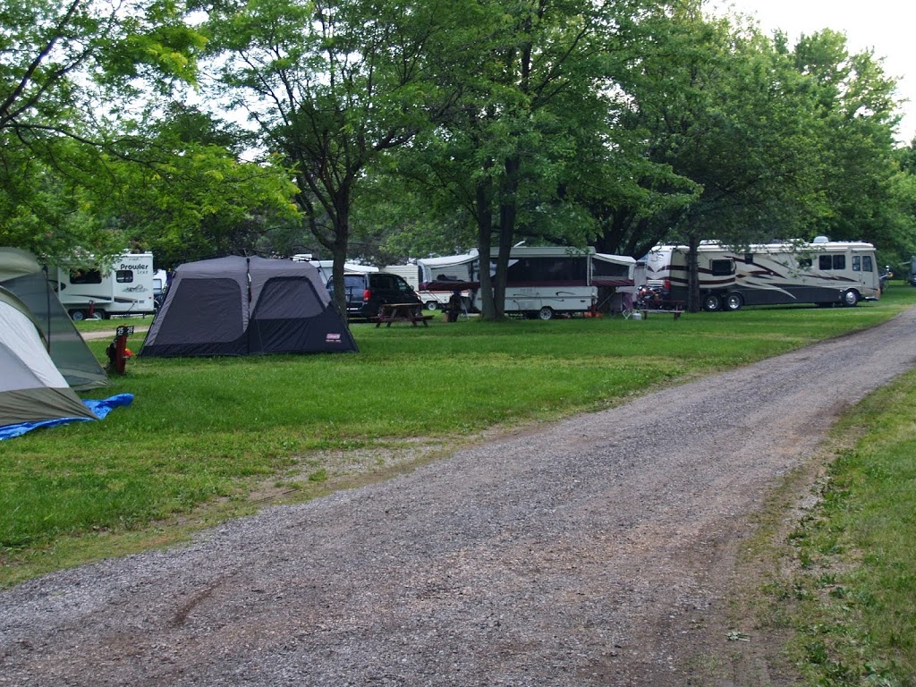 Campers Corner RV Campground | 136 Cromarty Dr, London, ON N6M 1H6, Canada | Phone: (844) 287-9313