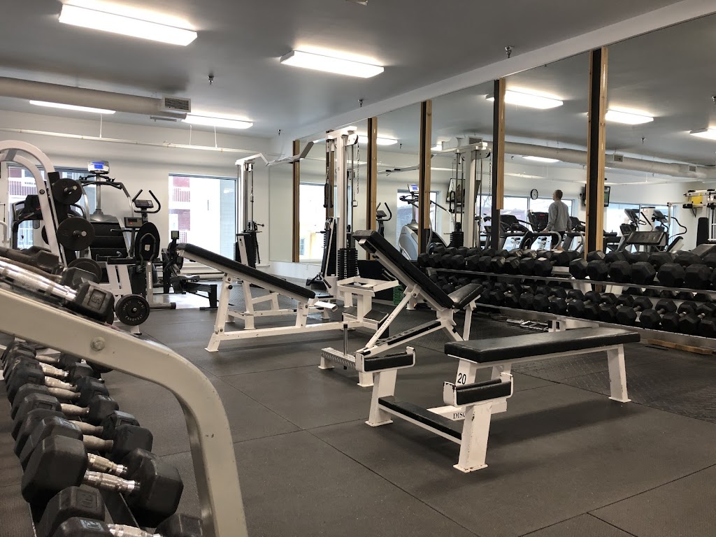 Le gymnase | 708 4e Avenue Painchaud, La Pocatière, QC G0R 1Z0, Canada | Phone: (418) 371-0507