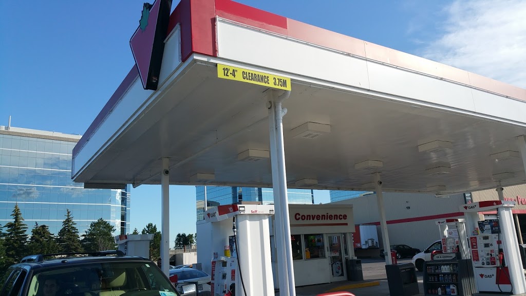 Canadian Tire Gas+ - OTT - Ogilvie/Blair | 2006 Ogilvie Rd, Gloucester, ON K1J 8X3, Canada | Phone: (613) 748-6395