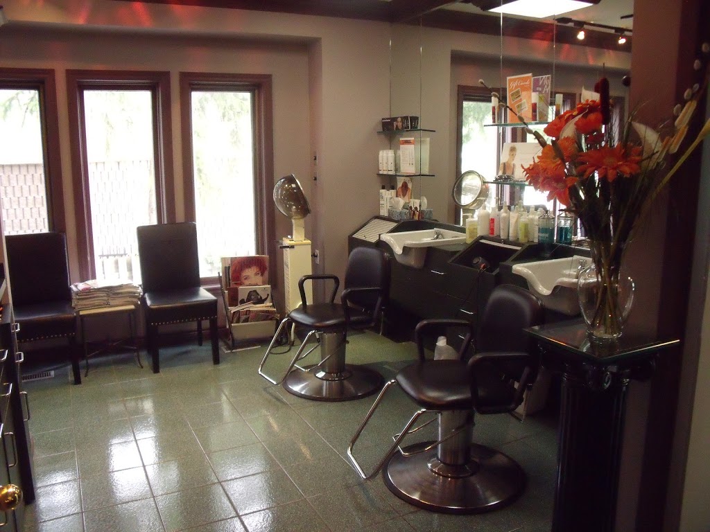 MLord & MLadys Hair Court Inc | 2054 James St, Burlington, ON L7R 1H3, Canada | Phone: (905) 632-1443