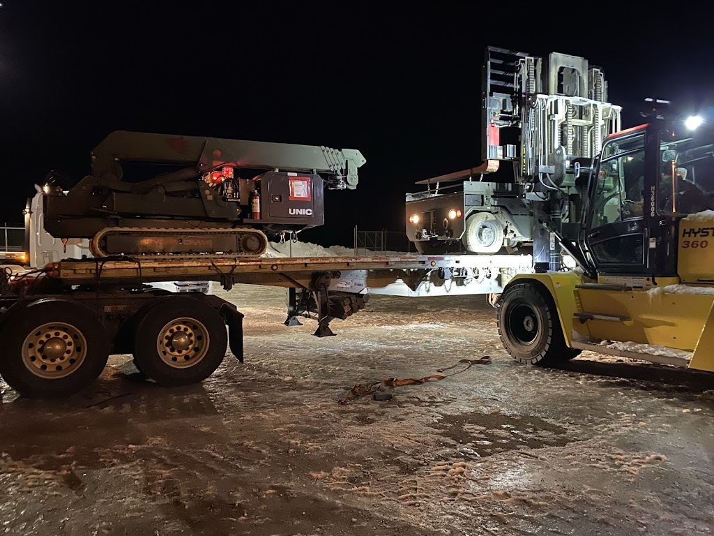 CJ Transport | 1991 Mnt Labossière, Vaudreuil-Dorion, QC J7V 8P2, Canada | Phone: (800) 717-8659