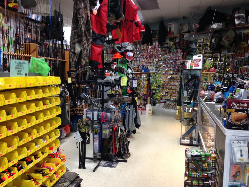 Bills Bait & Tackle | 858 Upper James St, Hamilton, ON L9C 3A4, Canada | Phone: (905) 388-5873