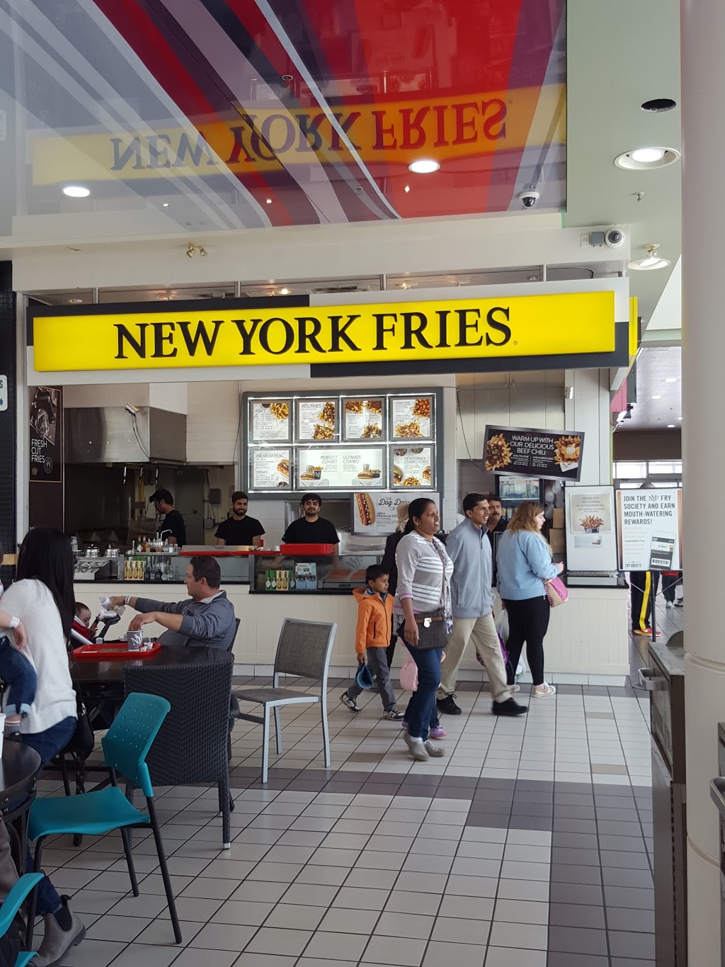 New York Fries - Woodbine Centre | 500 Rexdale Boulevard Unit L011A, Etobicoke, ON M9W 6K5, Canada | Phone: (416) 674-9469