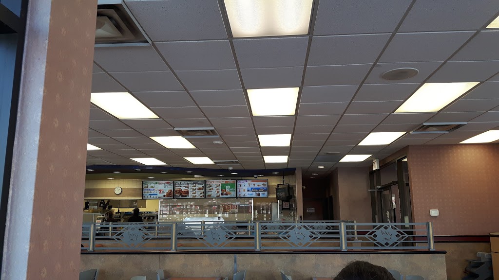 Burger King | 1496 St Marys Rd, Winnipeg, MB R2M 3V6, Canada | Phone: (204) 987-8425