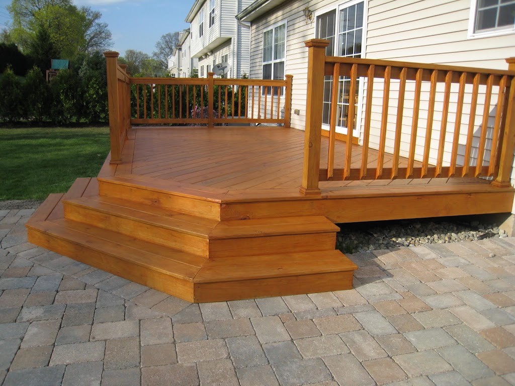 Fedeck.com - Deck Contractor in Ottawa | Michael Cowpland Dr, Kanata, ON K2M 1L7, Canada | Phone: (613) 218-0281